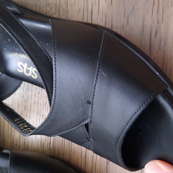 SAS Caress Tripad Comfort Cross Strap Wedge Sandal Black Size 8 - Picture 16 of 16